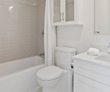 Détartrant naturel WC : Les meilleures recettes maison pour un nettoyage écologique